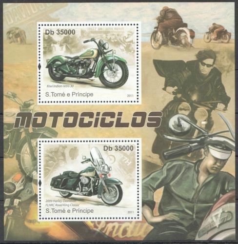 Poštovní známky Svatý Tomáš 2011 Motocykly Mi# Block 820