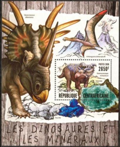 Poštovní známka SAR 2016 Dinosauøi a minerály Mi# Block 1474 Kat 12€