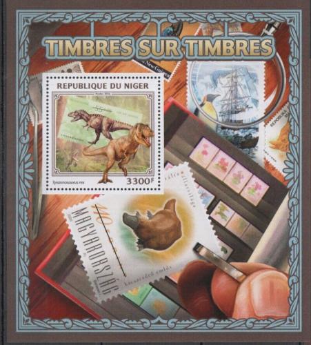 Poštovní známka Niger 2016 Dinosauøi na známkách Mi# Block 623 Kat 13€
