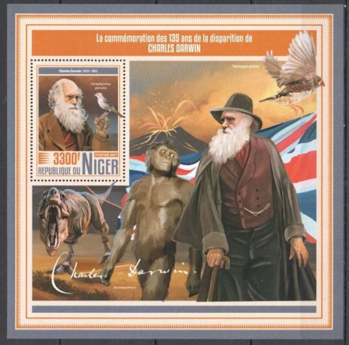 Poštovní známka Niger 2017 Dinosauøi, Charles Darwin Mi# Block 764 Kat 13€