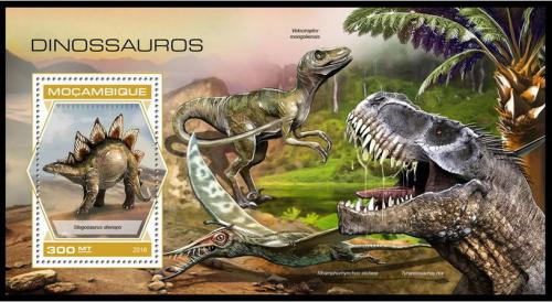 Poštovní známka Mosambik 2018 Dinosauøi Mi# Block 1393 Kat 17€