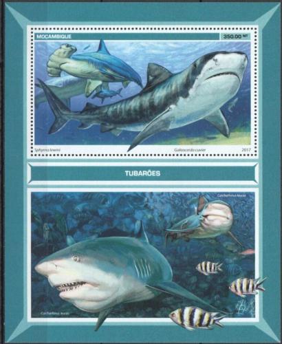 Poštovní známka Mosambik 2016 Žraloci Mi# Block 1252 Kat 20€