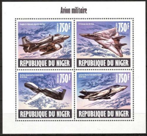 Poštovní známky Niger 2013 Vojenská letadla Mi# Mi# 2451-54 Kat 12€