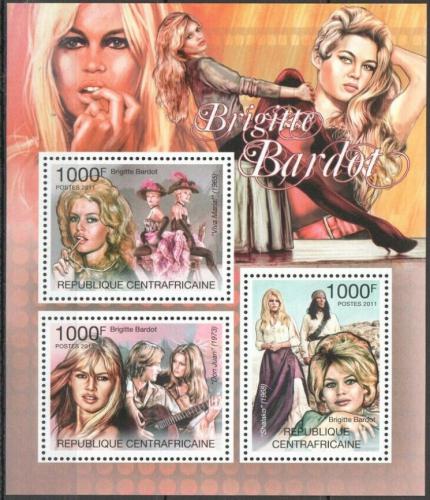 Poštovní známky SAR 2011 Brigitte Bardot Mi# 3096-98 Kat 12€