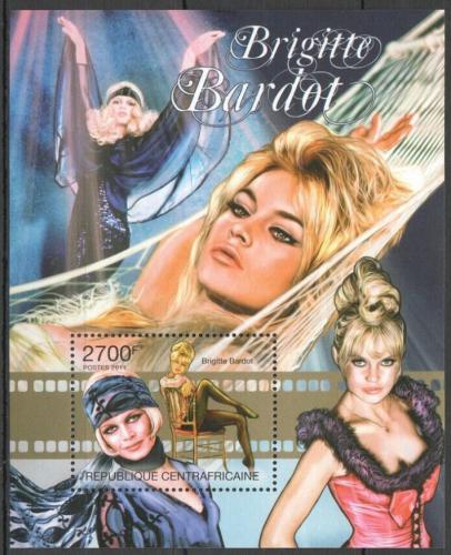 Poštovní známka SAR 2011 Brigitte Bardot Mi# Block 732 Kat 11€
