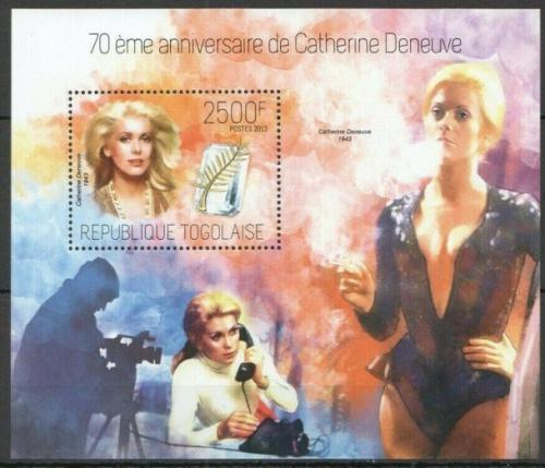 Poštovní známka Togo 2013 Catherine Deneuve Mi# Block 897 Kat 10€
