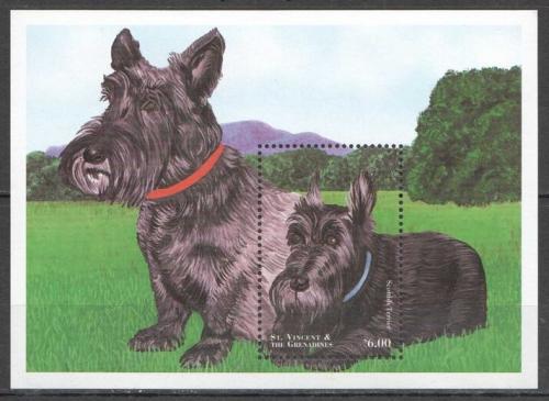 Poštovní známka Svatý Vincenc 1998 Psi Mi# Block 456