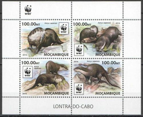 Poštovní známky Mosambik 2016 Vydra africká, WWF Mi# 8884-87 Bogen Kat 16€