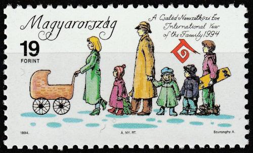 Poštovní známka Maïarsko 1994 Mezinárodní rok rodiny Mi# 4301
