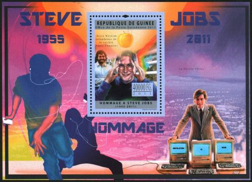 Potovn znmka Guinea 2011 Steve Jobs Mi# Block 2036 Kat 16 - zvtit obrzek