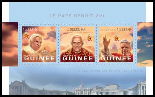 Potovn znmky Guinea 2013 Pape Benedikt XVI. Mi# 9942-44 Kat 20 - zvtit obrzek