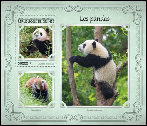 Poštovní známka Guinea 2017 Pandy Mi# Block 2743 Kat 20€