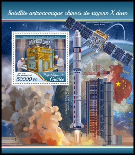 Potovn znmka Guinea 2017 nsk satelity Mi# Block 2824 Kat 20