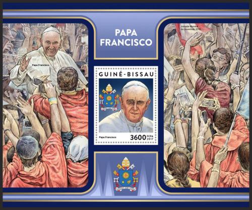 Poštovní známka Guinea-Bissau 2017 Papež František Mi# Block 1598 Kat 13.50€