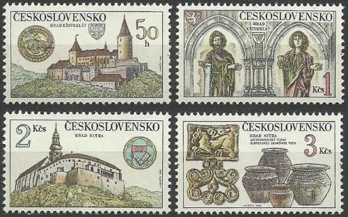 Potovn znmky eskoslovensko 1982 Poklady eskoslovenskch hrad a zmk Mi# 2671-74