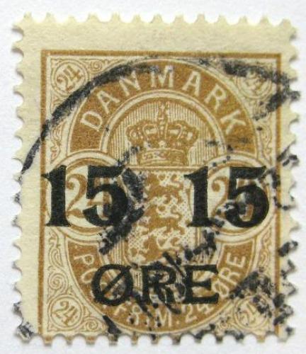 Poštovní známka Dánsko 1904 Erb pøetisk Mi# 41