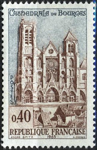 Potovn znmka Francie 1965 Katedrla Bourges Mi# 1512