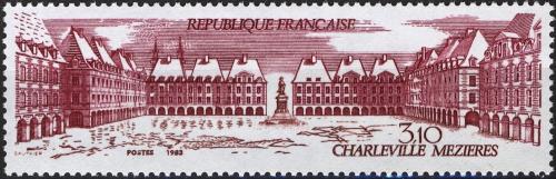 Potovn znmka Francie 1983  Place Ducale v Charleville-Mzières Mi# 2411
