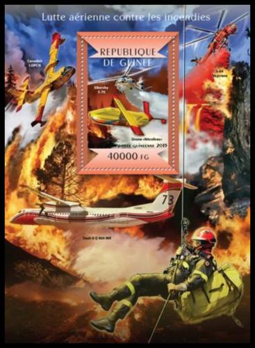 Poštovní známka Guinea 2015 Letecká požární technika Mi# Block 2500 Kat 16€