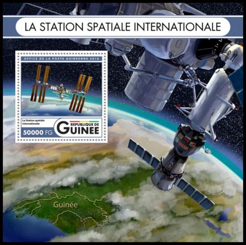 Potovn znmka Guinea 2016 Mezinrodn vesmrn stanice Mi# Block 2717 Kat 20