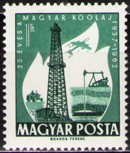 Poštovní známka Maïarsko 1962 Ropný prùmysl Mi# 1872