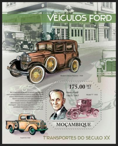 Poštovní známka Mosambik 2011 Automobily Ford Mi# Block 463 Kat 10€