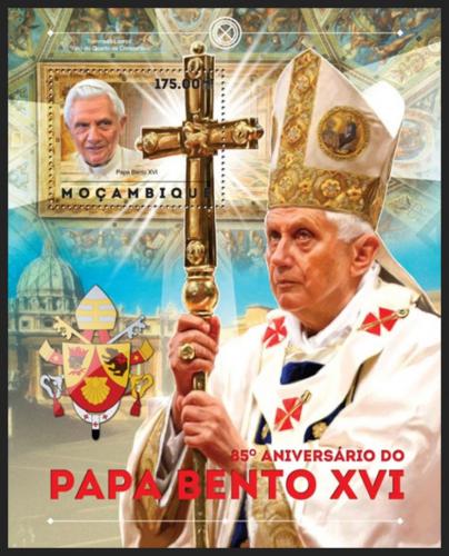 Potovn znmka Mosambik 2012 Pape Benedikt Mi# Block 686 Kat 10 