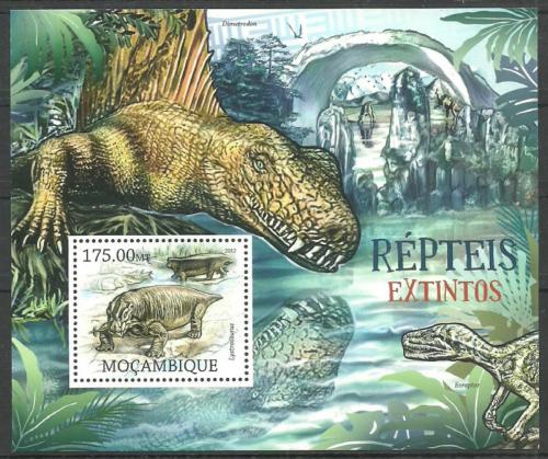 Poštovní známka Mosambik 2012 Vyhynulí plazi Mi# Block 641 Kat 10€