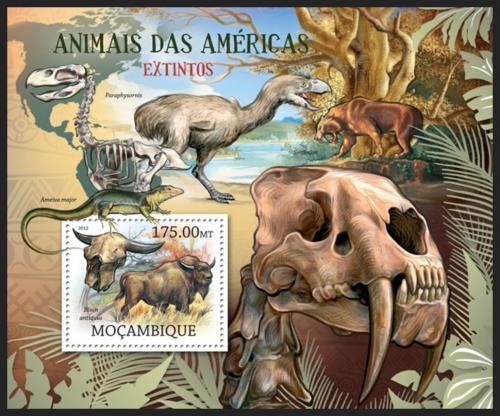 Potovn znmka Mosambik 2012 Vyhynul fauna Ameriky Mi# Block 633 Kat 10 - zvtit obrzek