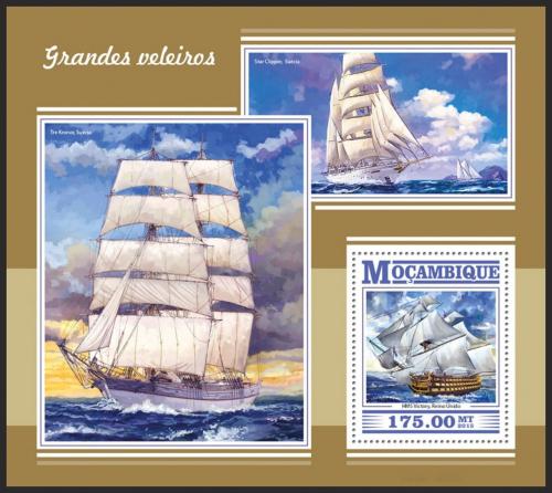 Poštovní známka Mosambik 2015 Plachetnice Mi# Block 1049 Kat 10€