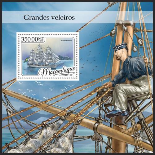 Poštovní známka Mosambik 2016 Plachetnice Mi# Block 1200 Kat 20€