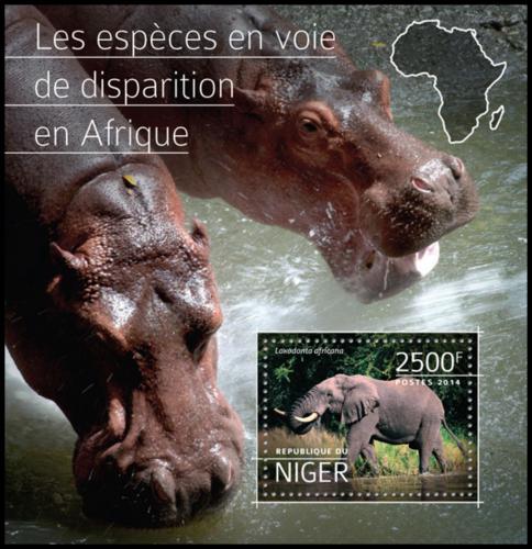 Poštovní známka Niger 2014 Ohrožená fauna Mi# Block 386 Kat 10€
