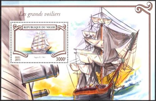 Poštovní známka Niger 2015 Plachetnice Mi# Block 453 Kat 12€