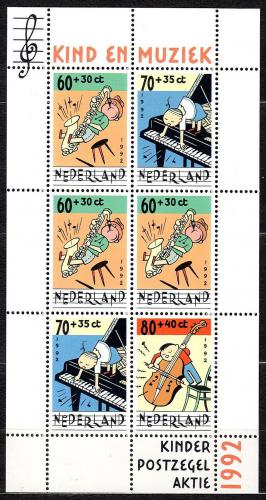 Poštovní známka Nizozemí 1992 Dìti a hudba Mi# Block 37