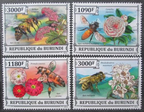 Poštovní známky Burundi 2013 Vèely a kvìtiny Mi# 3288-91 Kat 10€