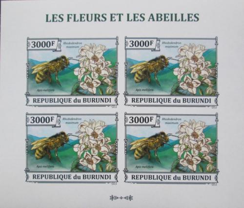 Poštovní známky Burundi 2013 Vèely a kvìtiny neperf. Mi# 3290 B Bogen