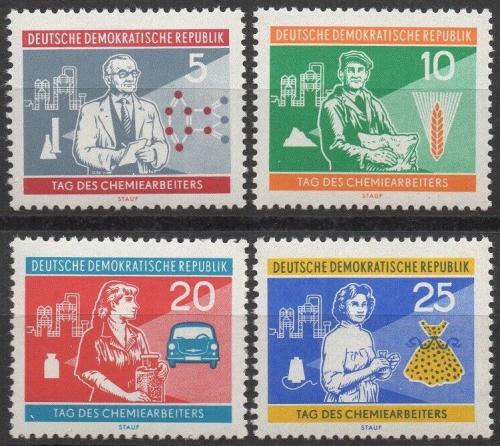 Poštovní známky DDR 1960 Pracovníci v chemickém prùmyslu Mi# 800-03