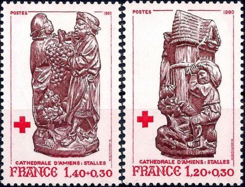Potovn znmky Francie 1980 erven k, devn sochy Mi# 2231-32
