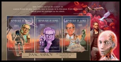 Potovn znmky Guinea 2012 Isaac Asimov, spisovatel a vdec Mi# 9348-50 Kat 16 - zvtit obrzek
