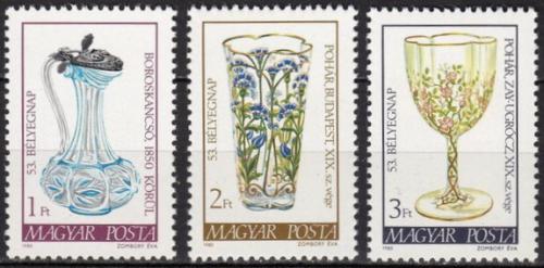 Poštovní známky Maïarsko 1980 Výrobky ze skla Mi# 3445-47