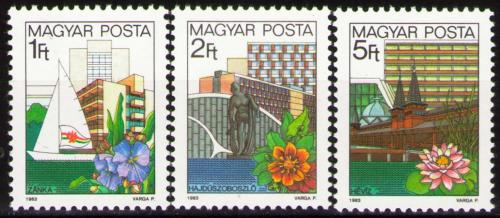 Poštovní známky Maïarsko 1983 Rekreaèní resorty Mi# 3647-49