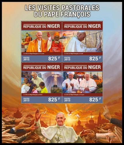 Potovn znmky Niger 2015 Pape Frantiek Mi# 3962-65 Kat 13 - zvtit obrzek