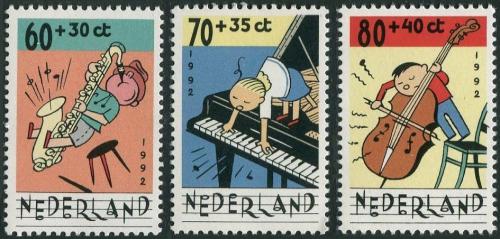 Poštovní známky Nizozemí 1992 Dìti a hudba Mi# 1451-53