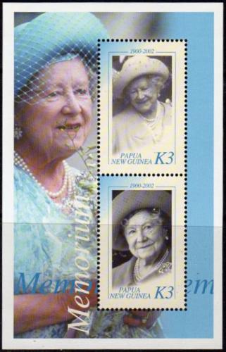 Poštovní známky Papua Nová Guinea 2002 Královna Alžbìta II. Mi# Block 23