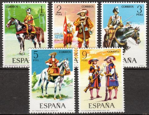 Poštovní známky Španìlsko 1974 Vojenské uniformy Mi# 2062-66